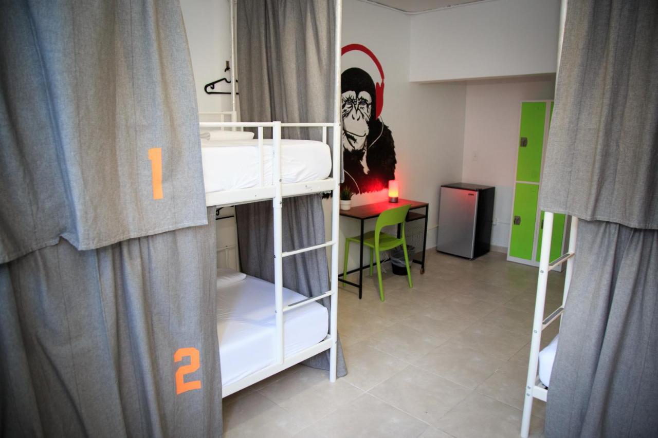 Nomada Beach Hostel- Isla Verde 圣胡安 外观 照片