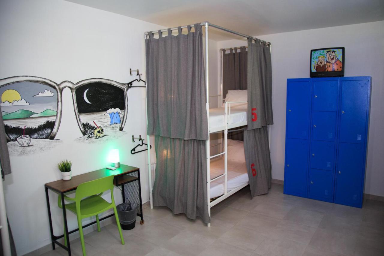 Nomada Beach Hostel- Isla Verde 圣胡安 外观 照片