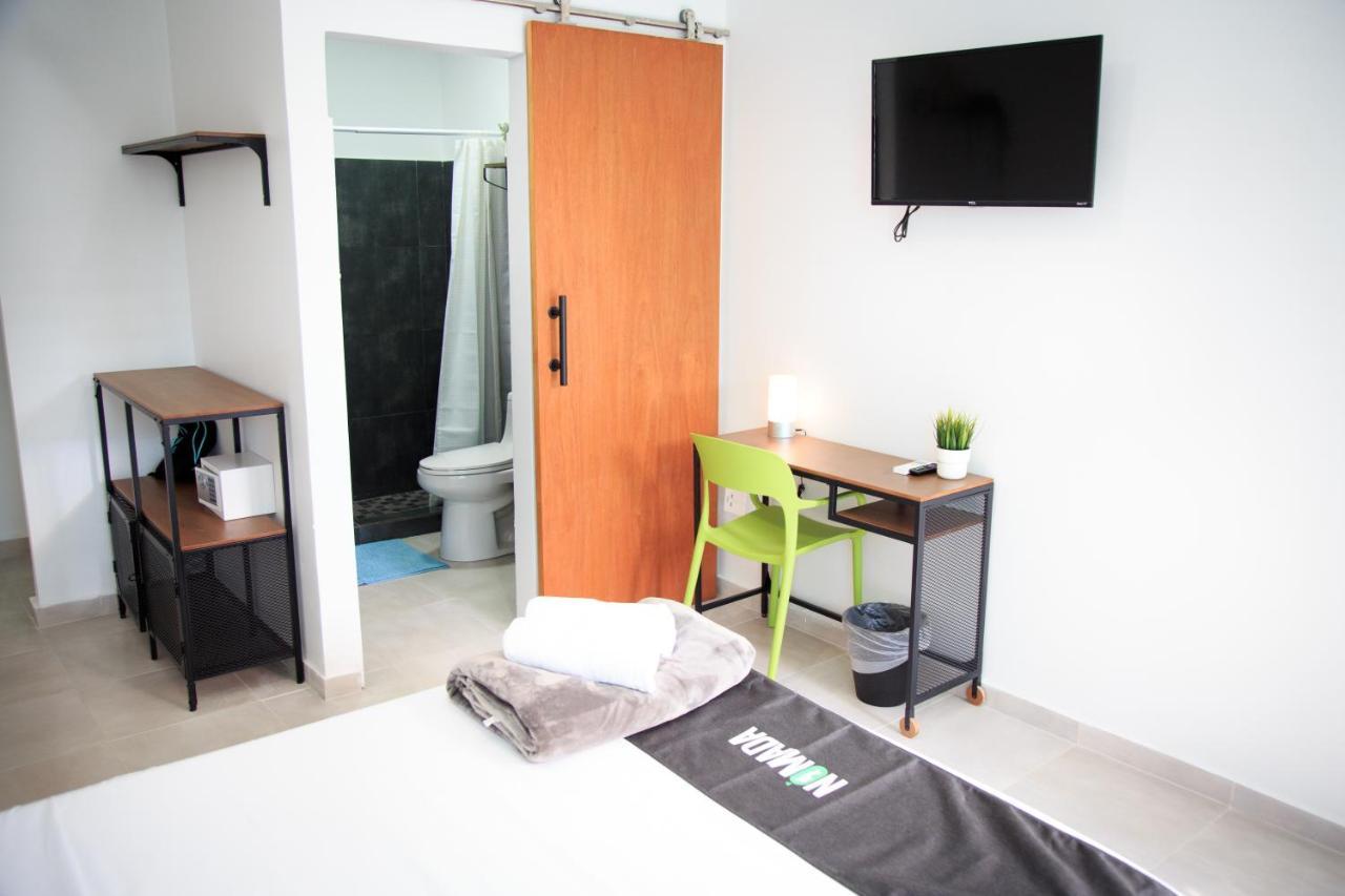 Nomada Beach Hostel- Isla Verde 圣胡安 外观 照片